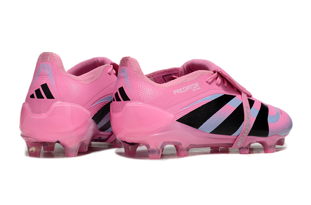 'CHUTEIRA ADIDAS PREDATOR 30 CAMPO