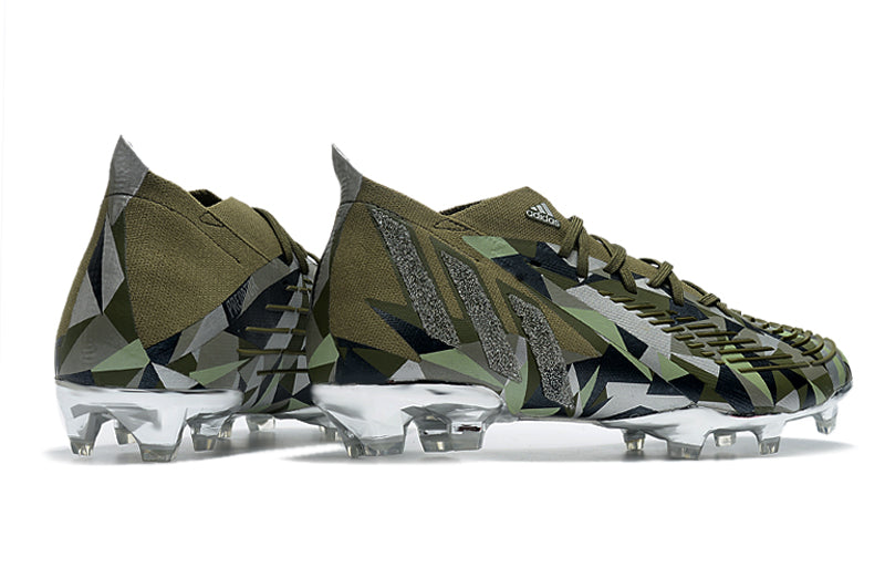 CHUTEIRA ADIDAS PREDATOR EDGE+ CAMPO