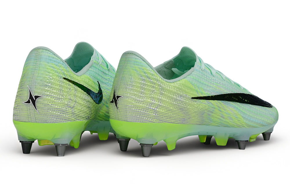 CHUTEIRA NIKE SUPERFLY 11 ELITE TRAVA MISTA (removível)
