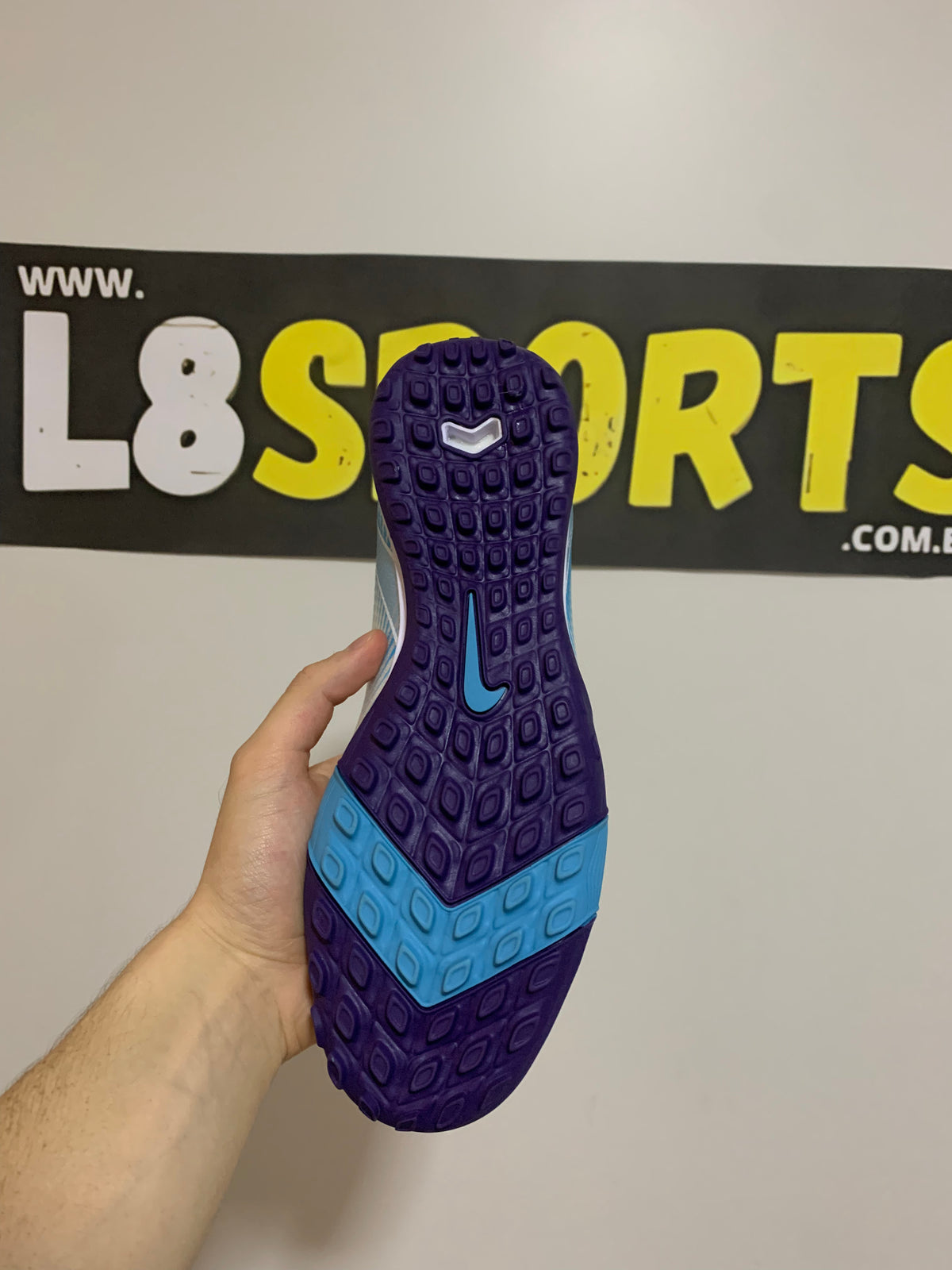 CHUTEIRA NIKE MERCURIAL VAPOR 16 SOCIETY (PRONTA ENTREGA)