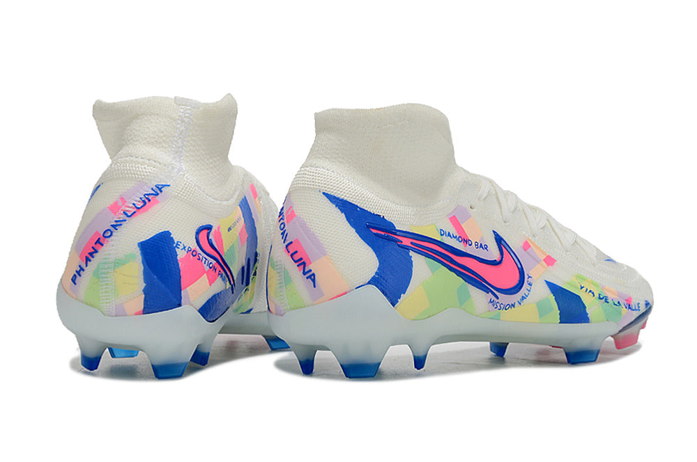 'CHUTEIRA NIKE PHANTOM LUNA ELITE CAMPO