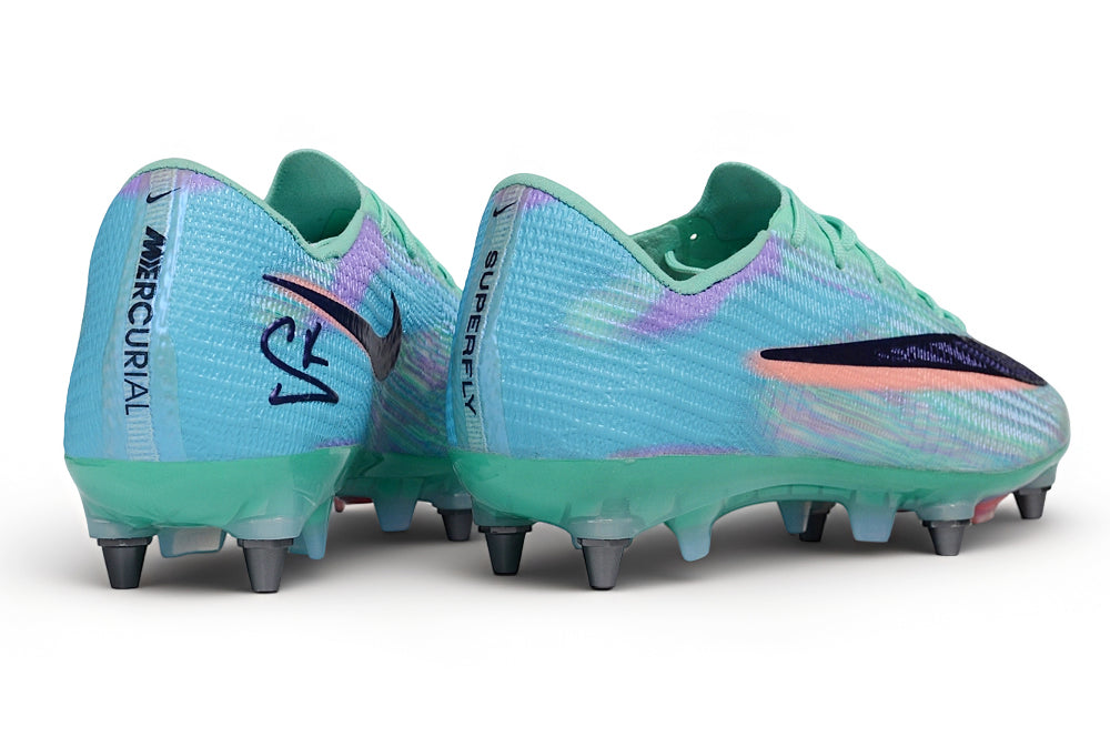 CHUTEIRA NIKE SUPERFLY 11 ELITE TRAVA MISTA (removível)