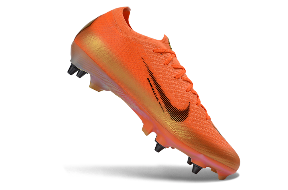 CHUTEIRA NIKE MERCURIAL VAPOR 16 TRAVA MISTA (removível)