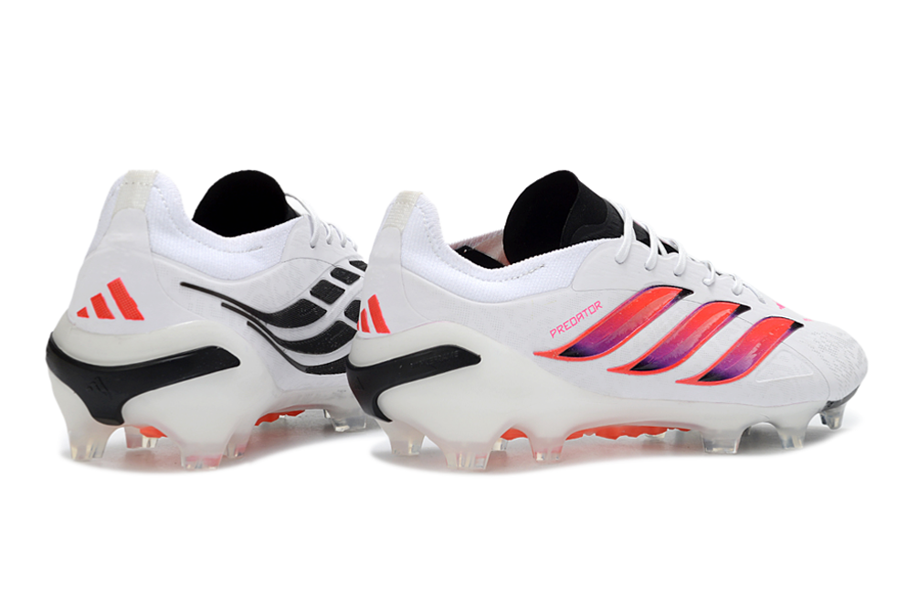 CHUTEIRA ADIDAS PREDATOR 26 CAMPO
