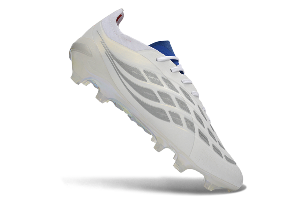 CHUTEIRA ADIDAS PREDATOR 26 CAMPO