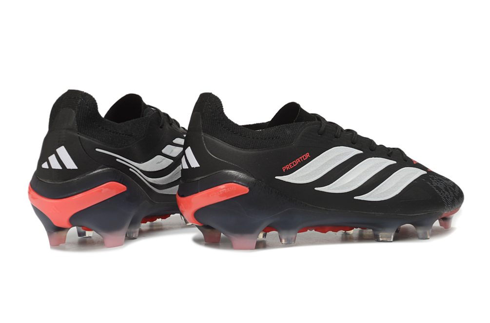 CHUTEIRA ADIDAS PREDATOR 26 CAMPO