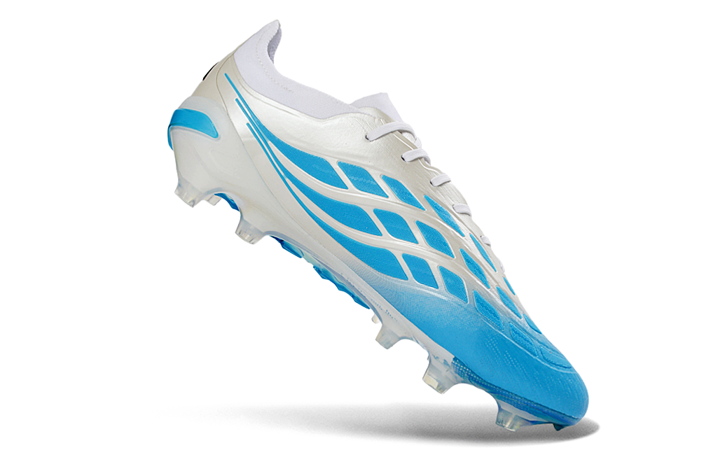 CHUTEIRA ADIDAS PREDATOR 26 CAMPO