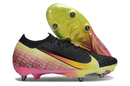 'CHUTEIRA NIKE MERCURIAL VAPOR 16 TRAVA MISTA (removível)