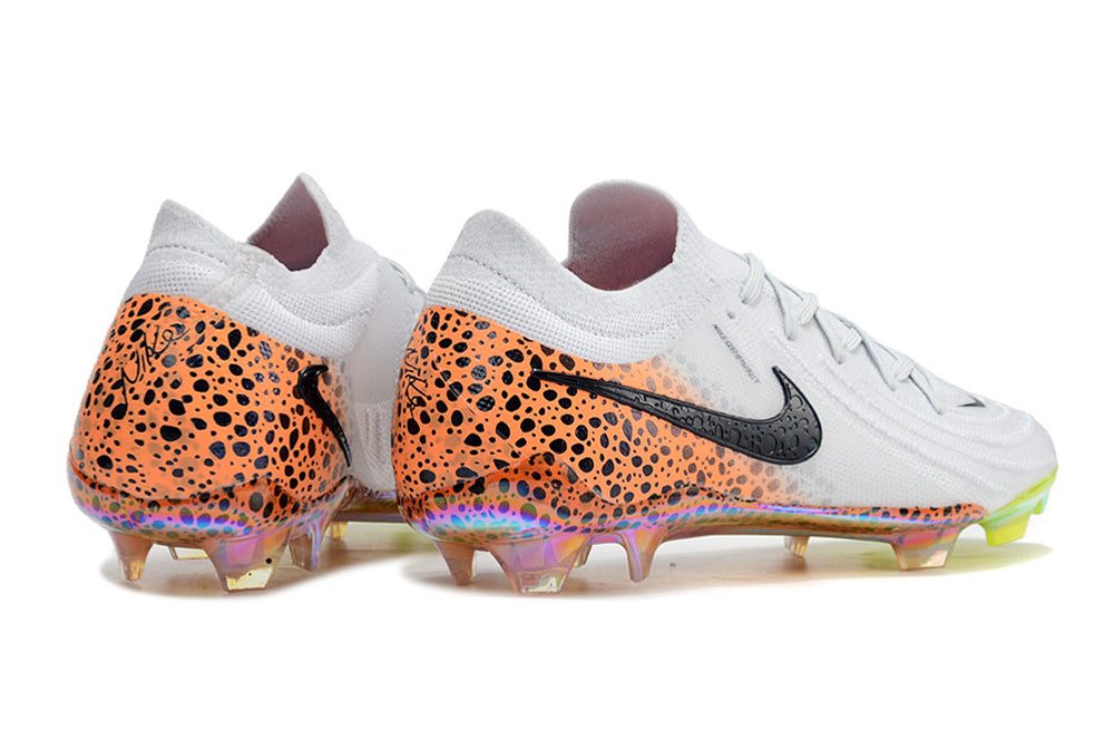 CHUTEIRA NIKE PHANTOM GX2 ELITE CAMPO