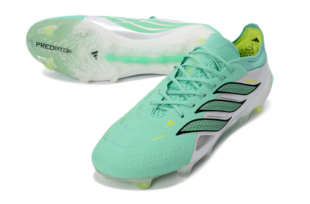CHUTEIRA ADIDAS PREDATOR 26 CAMPO