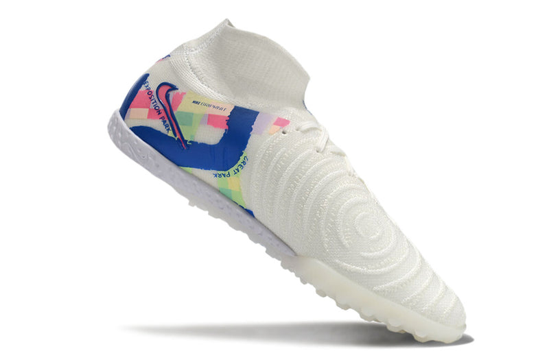 'CHUTEIRA NIKE PHANTOM LUNA ELITE SOCIETY