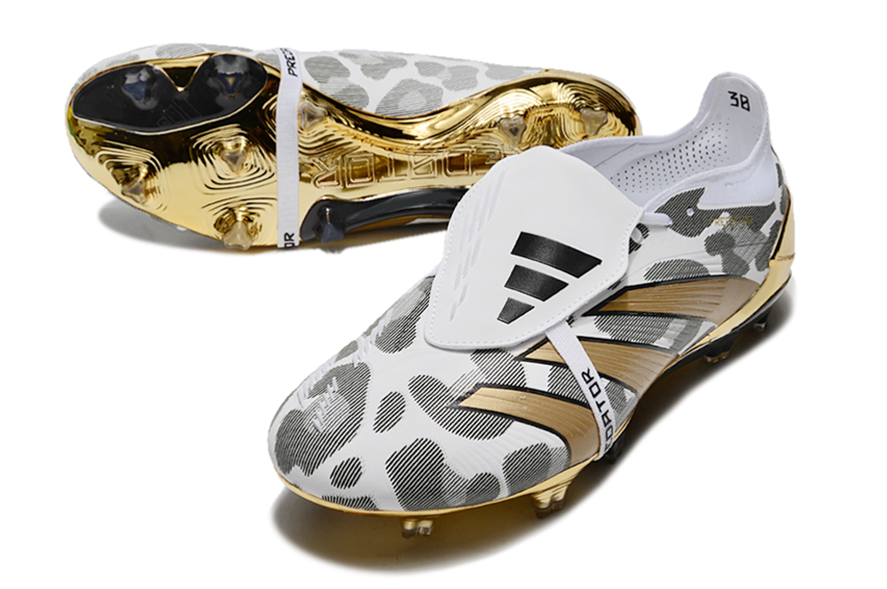 CHUTEIRA ADIDAS PREDATOR 30 CAMPO