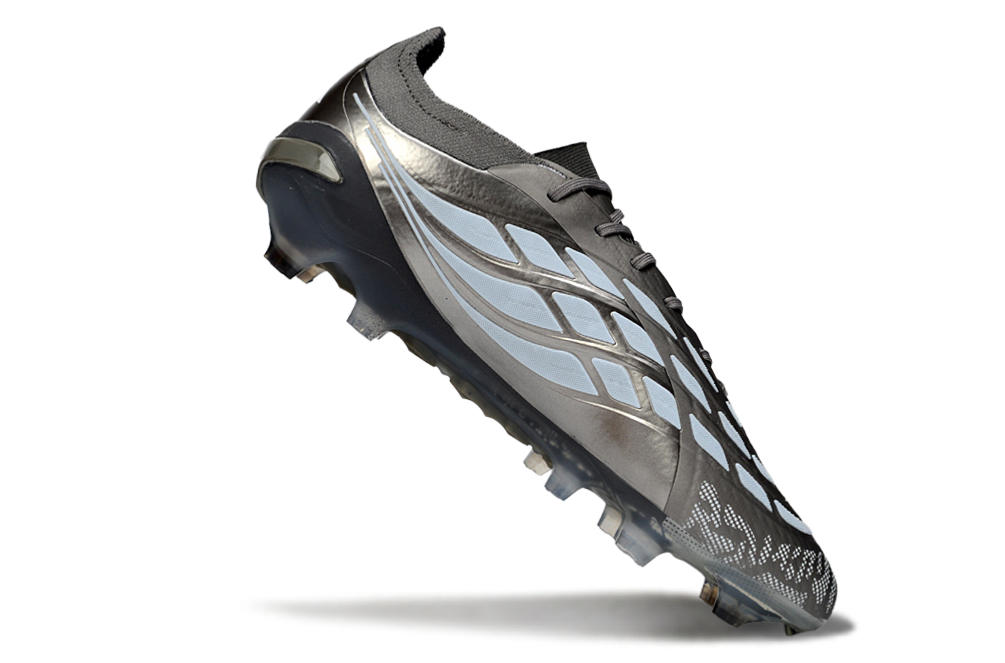 CHUTEIRA ADIDAS PREDATOR 26 CAMPO