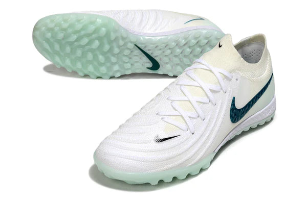 CHUTEIRA NIKE PHANTOM GX2 SOCIETY (pronta entrega)