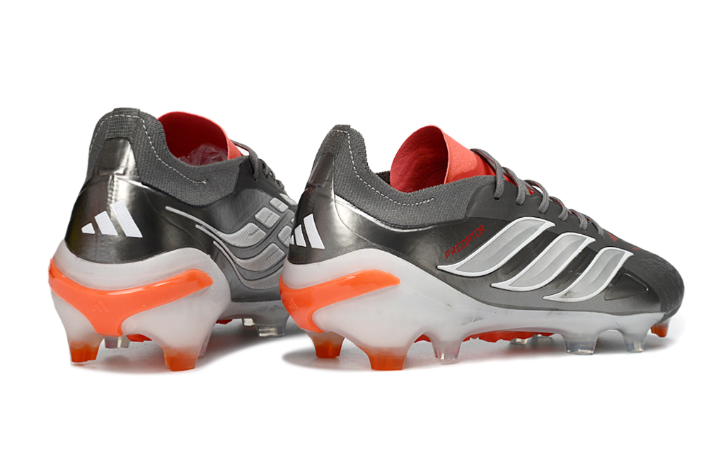 CHUTEIRA ADIDAS PREDATOR 26 CAMPO
