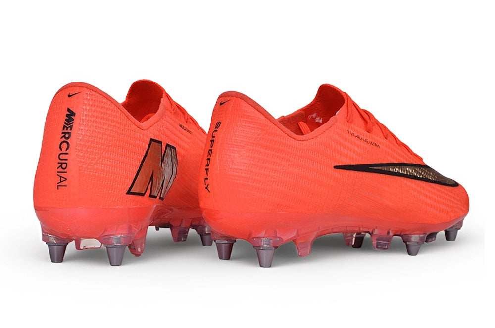 'CHUTEIRA NIKE MERCURIAL SUPERFLY 11 ELITE CAMPO TRAVA MISTA
