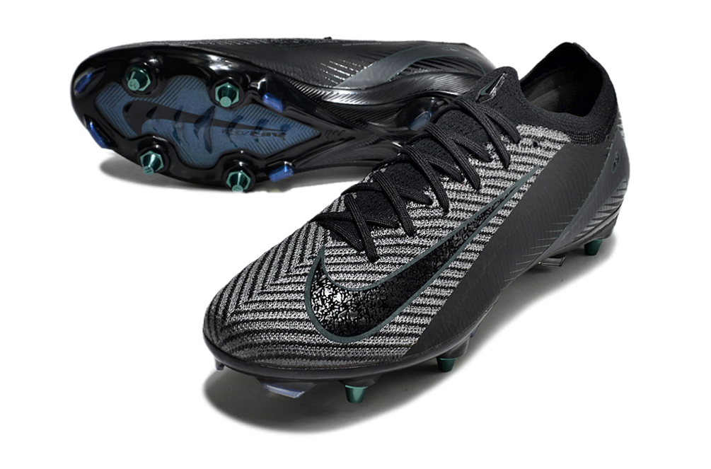 CHUTEIRA NIKE MERCURIAL VAPOR 16 TRAVA MISTA (removível)