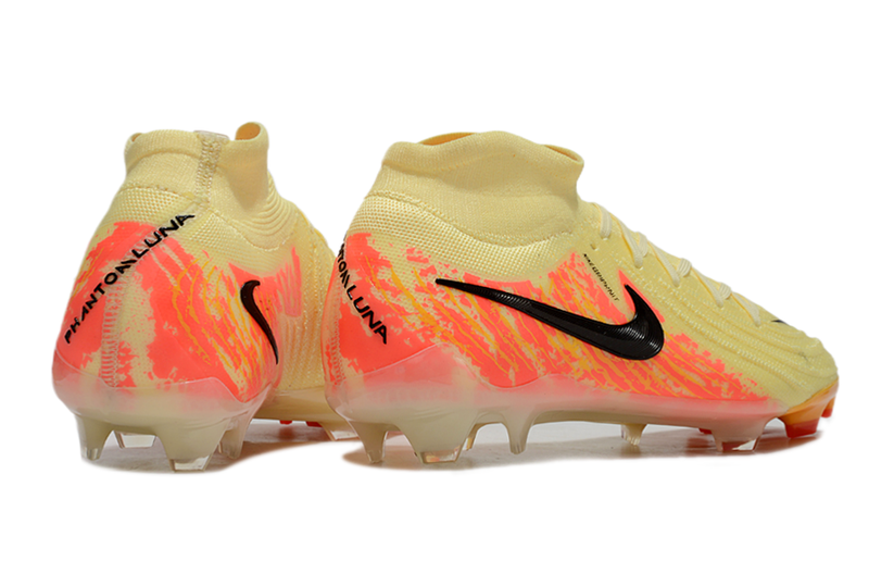 'CHUTEIRA NIKE PHANTOM LUNA ELITE CAMPO