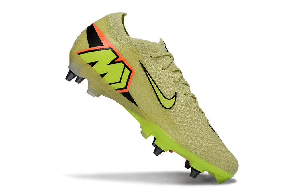 CHUTEIRA NIKE MERCURIAL VAPOR 16 TRAVA MISTA (removível)