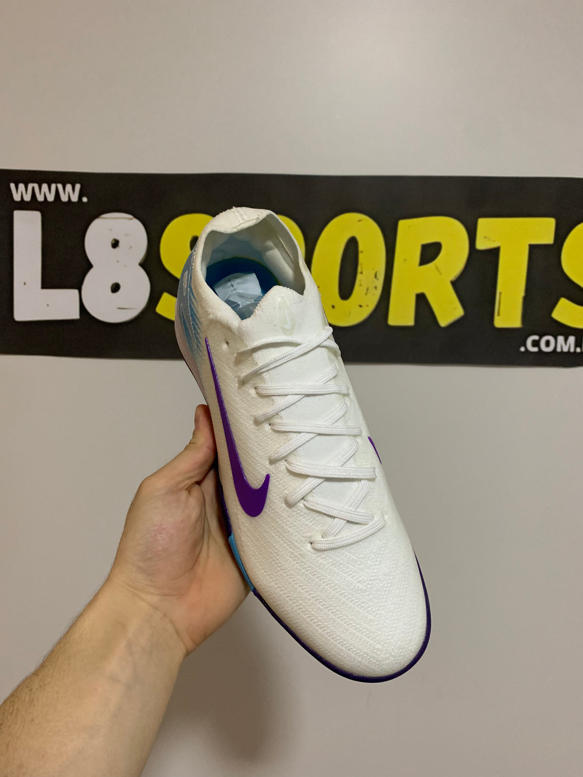CHUTEIRA NIKE MERCURIAL VAPOR 16 SOCIETY (PRONTA ENTREGA)