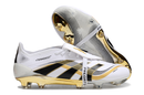 'CHUTEIRA ADIDAS PREDATOR 30 CAMPO