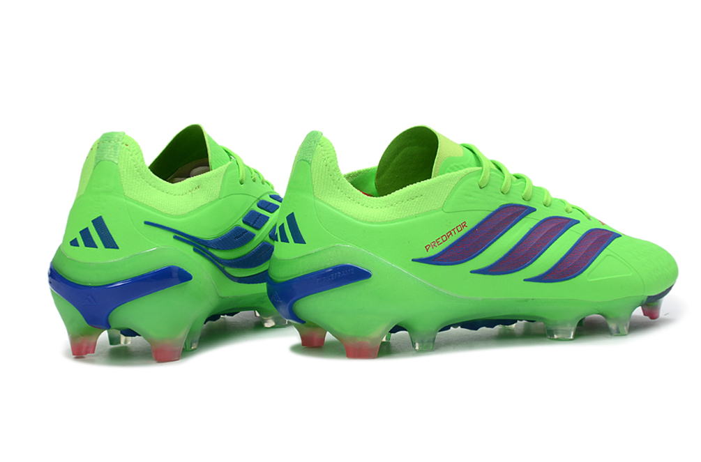 CHUTEIRA ADIDAS PREDATOR 26 CAMPO