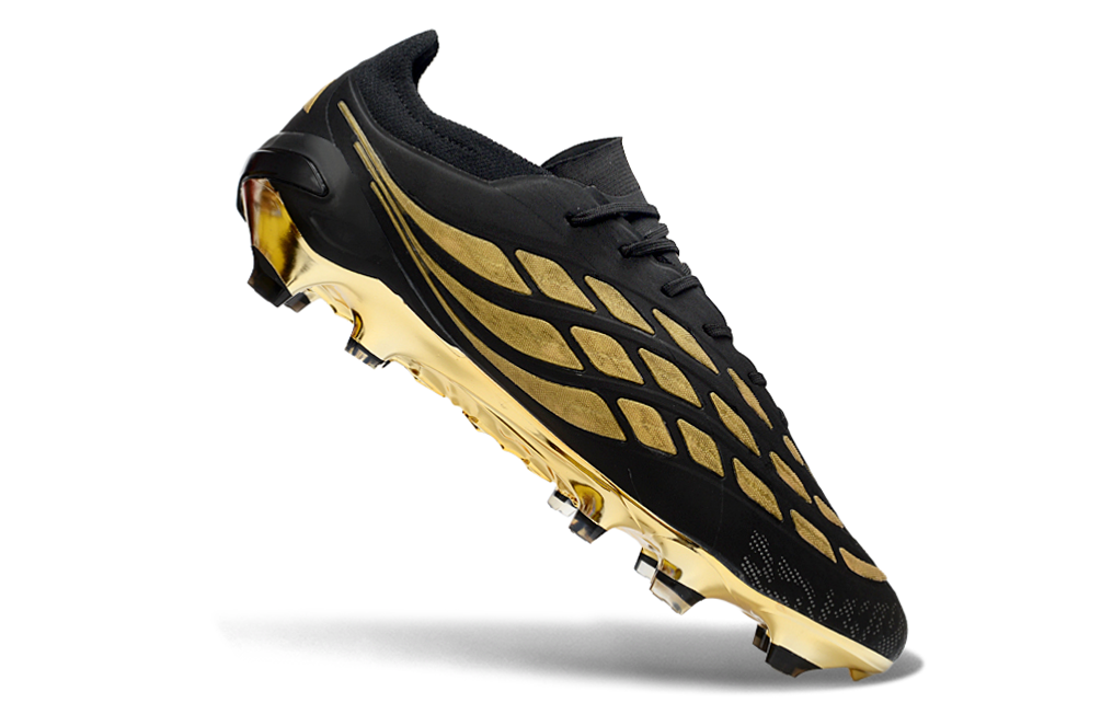 CHUTEIRA ADIDAS PREDATOR 26 CAMPO