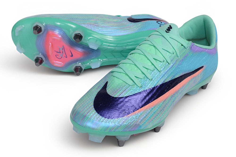 CHUTEIRA NIKE SUPERFLY 11 ELITE TRAVA MISTA (removível)