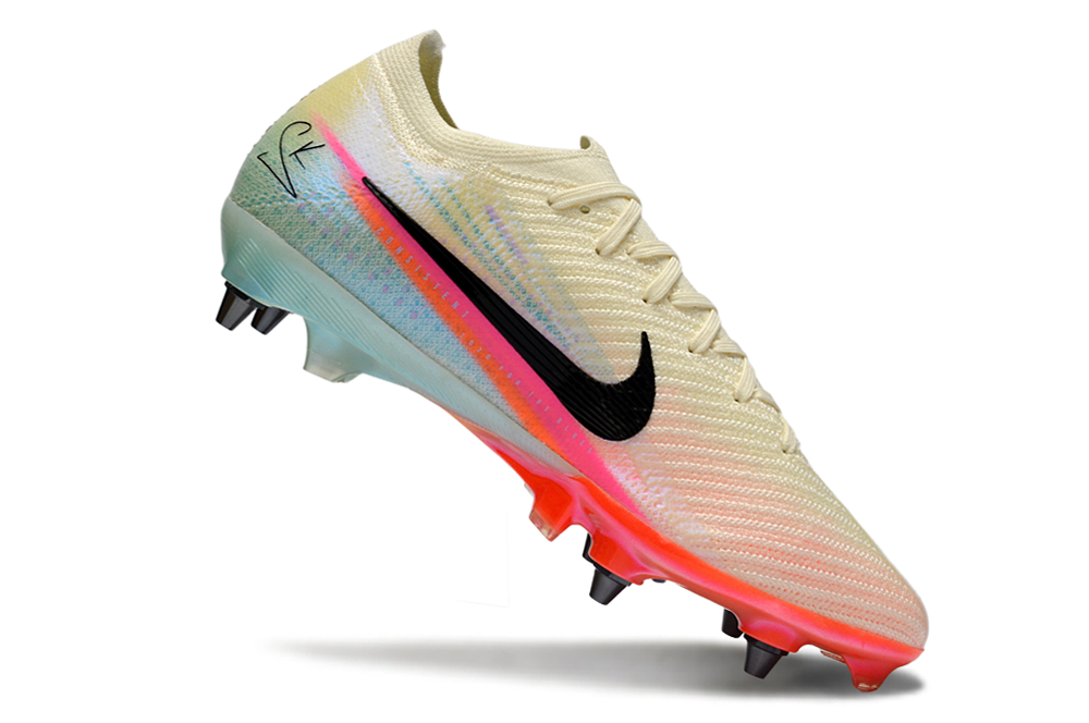 'CHUTEIRA NIKE MERCURIAL VAPOR 16 TRAVA MISTA (removível)