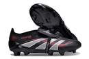 'CHUTEIRA ADIDAS PREDATOR 30 CAMPO