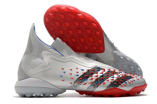 CHUTEIRA ADIDAS PREDATOR FREAK SOCIETY