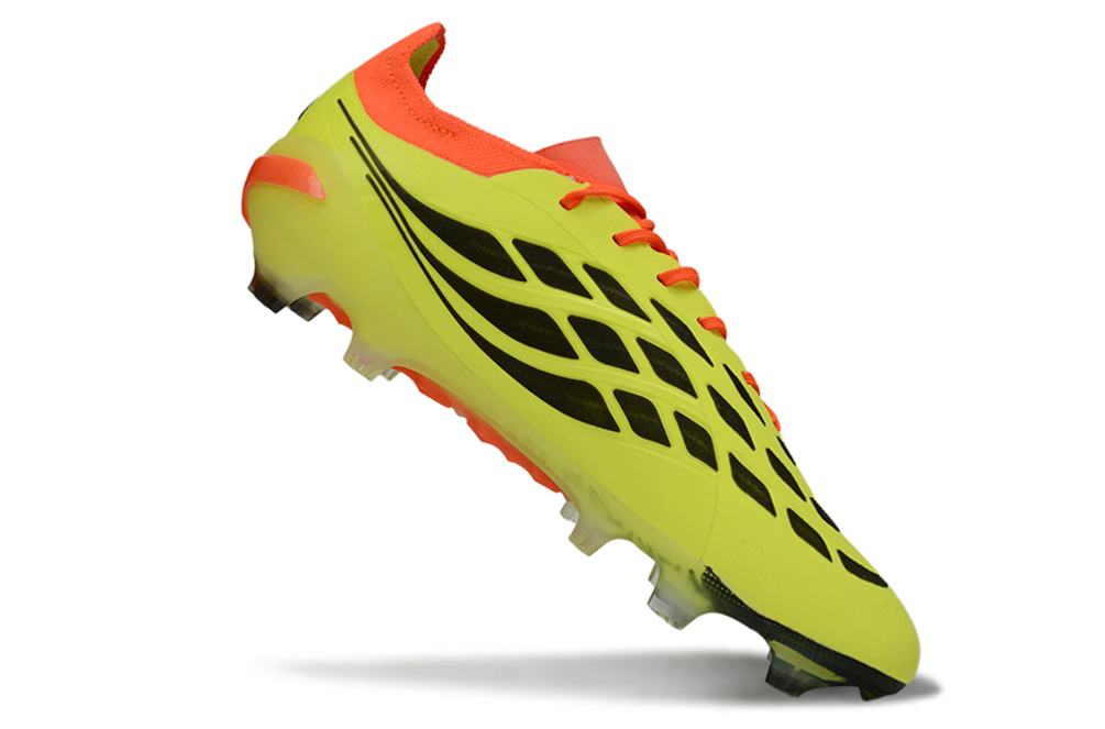 CHUTEIRA ADIDAS PREDATOR 26 CAMPO