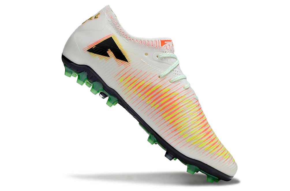 CHUTEIRA PUMA FUTURE 8 AG ULTIMATE SOCIETY