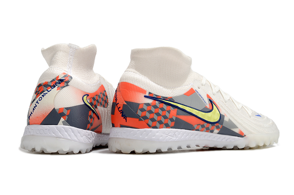 'CHUTEIRA NIKE PHANTOM LUNA ELITE SOCIETY