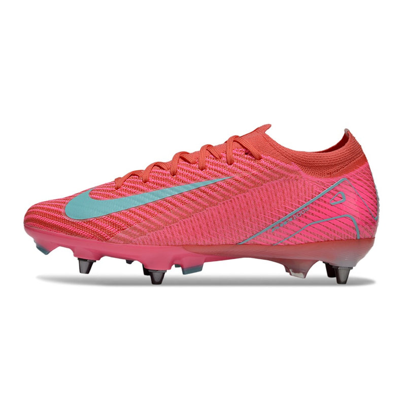 'CHUTEIRA NIKE MERCURIAL VAPOR 16 TRAVA MISTA (removível)